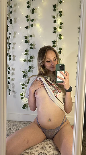 Lily Taylor's pic #108290